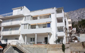 Отель Apartments with a parking space Nemira, Omis - 6070  Станичи